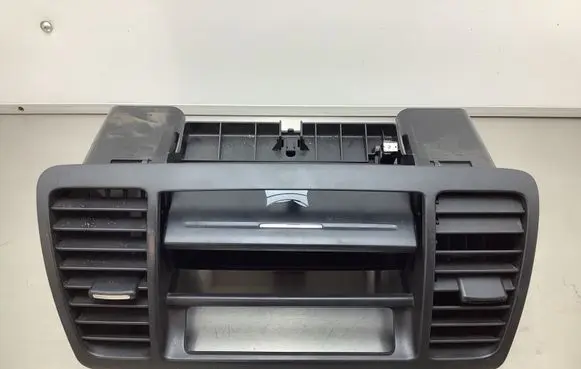 Subaru Legacy Dash center air vent grill GA435281100 66120AG020