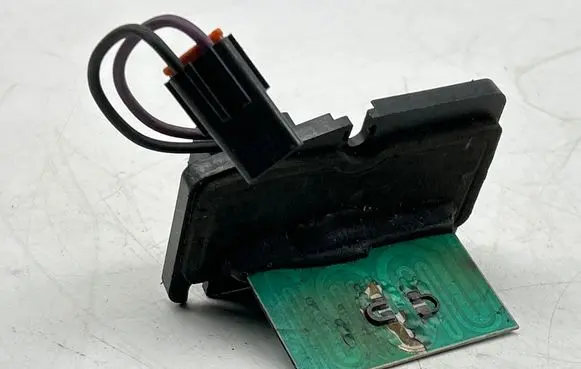 Opel Sintra Heater blower motor/fan resistor 15304891 30199 13816