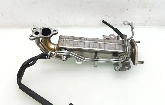 Mazda CX-5 EGR valve cooler SH012030Y 30K15B0169