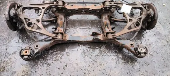 Mercedes-Benz ML W164 Rear axle beam 