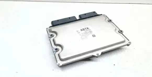 Opel Mokka Engine control unit/module 55591709 55579719