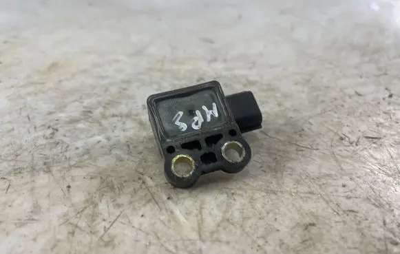 Mitsubishi Pajero Sport I Airbag deployment crash/impact sensor Mr475078 X2t22371