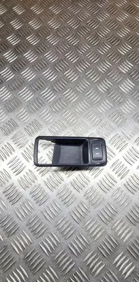 Ford Focus C-MAX Electric window control switch 226A36 14529BB 03168400
