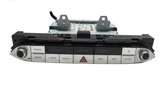 Radio/CD/DVD/GPS head unit