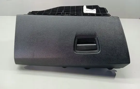 BMW 5 F10 F11 Glove box 9205976