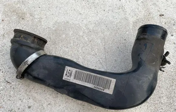 Opel Mokka Intercooler hose/pipe 55573592 55577107
