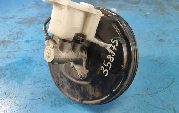 Nissan Versa Brake booster D72103BA0B