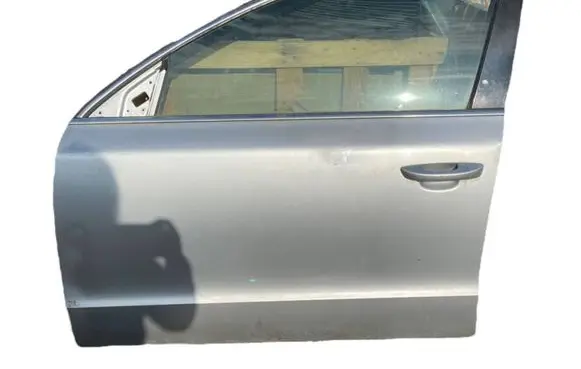 Skoda Superb B6 (3T) Front door