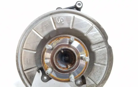 Ford Focus Rear wheel hub
