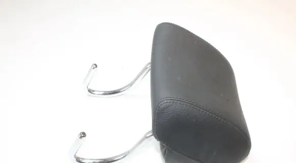 Mercedes-Benz S W221 Front seat headrest 