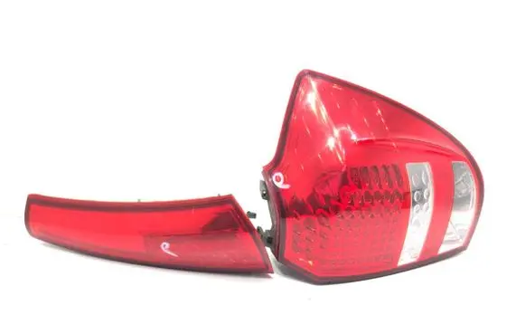 Rear/tail lights