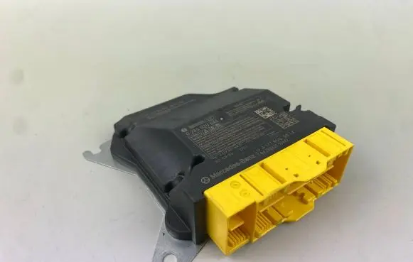 Mercedes-Benz CLA C118 X118 Airbag control unit/module A1779025121