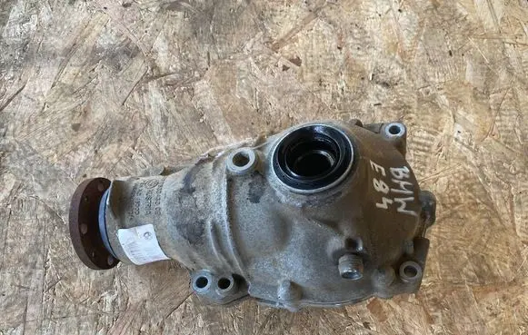 BMW 5 E60 E61 Front differential 7533433 7572051