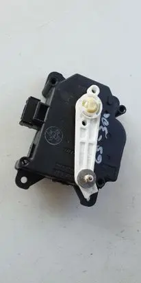 Lexus GS 300 350 430 450H A/C air flow flap actuator/motor 