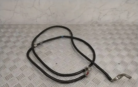 Mercedes-Benz Vito Viano W639 Positive cable (battery) A6395400730