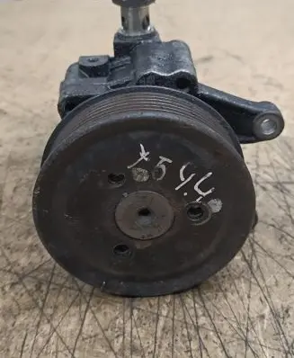 BMW X5 E53 Power steering pump 2107974 1096434