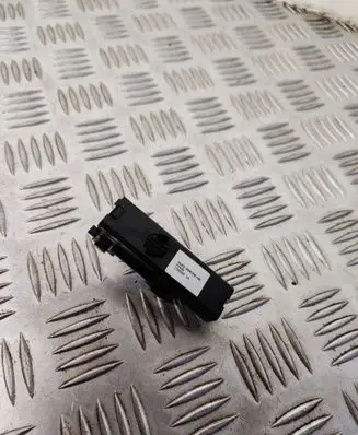 Jaguar XJ X351 Sensor AW93060D20AB