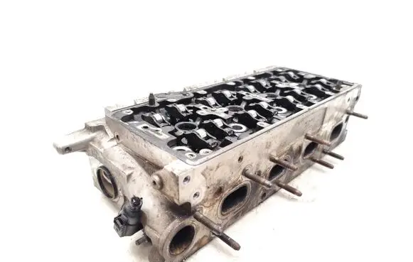 Skoda Octavia Mk3 (5E) Engine head 04L103373E