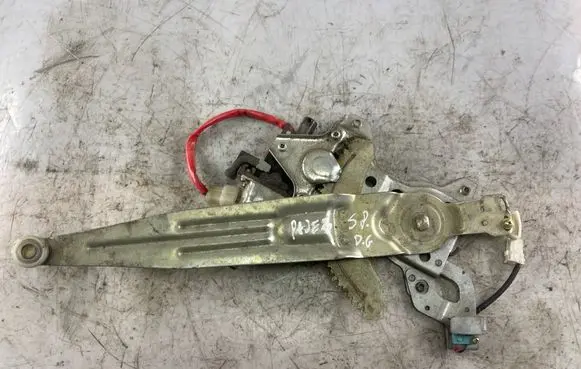 Mitsubishi Pajero Sport I Rear door window regulator with motor 5713a022 2621003220
