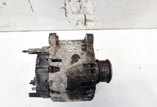 Audi A3 S3 8P Generator/alternator 06F903023C TG14C011