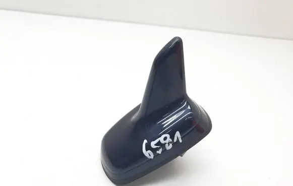 Audi A6 Allroad C7 Radio antenna 
