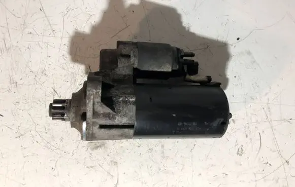 Volkswagen PASSAT B6 Starter motor 02E911023H 2007972 0001123016