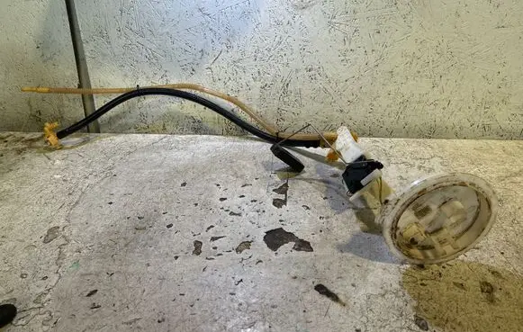 Audi Q3 8U Fuel level sensor 5N0919673AB A2C97353300
