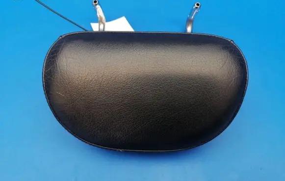 Mercedes-Benz CLS C219 Rear seat headrest 