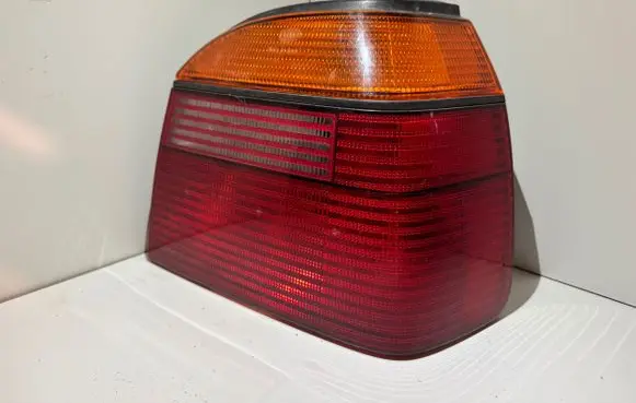 Volkswagen Golf III Rear/tail lights 13915200