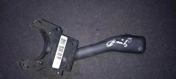 Volkswagen PASSAT B5 Wiper control stalk