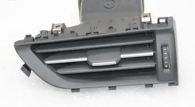 Toyota Avensis T270 Dashboard side air vent grill/cover trim 5565005160