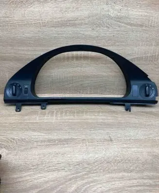 BMW 7 E38 Dashboard trim 8159735