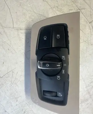 Light switch