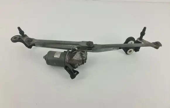 BMW X6 E71 Front wiper linkage and motor 7200510 7200535