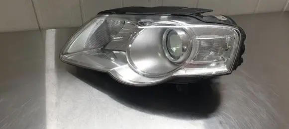 Volkswagen PASSAT B6 Headlight/headlamp 3C0941005S