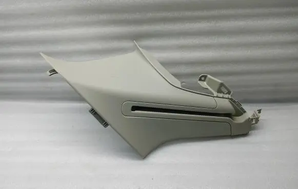 (D)pillar trim (top)