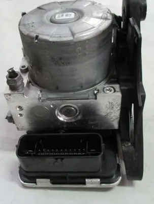 Skoda Octavia Mk3 (5E) ABS Pump 5Q0614517AM