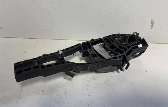 BMW 3 F30 F35 F31 Rear door exterior handle/bracket 7332268 14389710