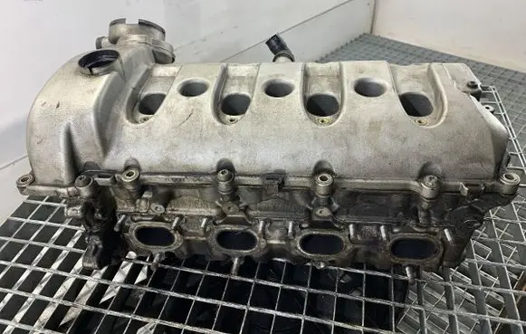 Porsche Cayenne (9PA) Engine head 948105122