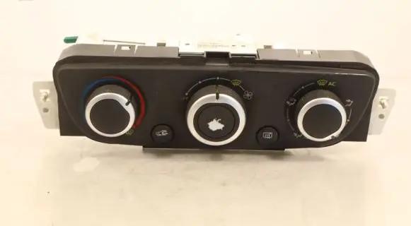 Renault Megane III Interior fan control switch 2751000B20