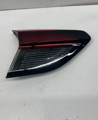 Tailgate rear/tail lights