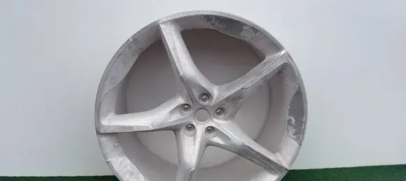 Ferrari Purosangue R23 light alloy rim DM156202424M1