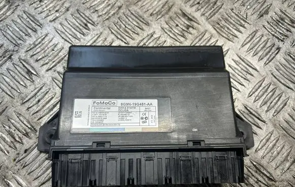 Jaguar XF X250 Central body control module 8G9N19G481AA