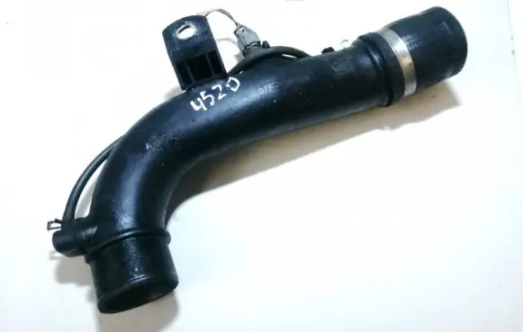Toyota Corolla Verso AR10 Intercooler hose/pipe 173620r010
