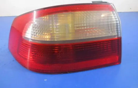 Renault Laguna II Rear/tail lights 8200002473