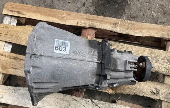 Mercedes-Benz C W204 Manual 7 speed gearbox 2042600400