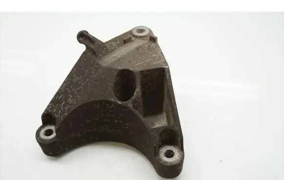 Opel Vectra C Engine mounting bracket 13175267 461117160