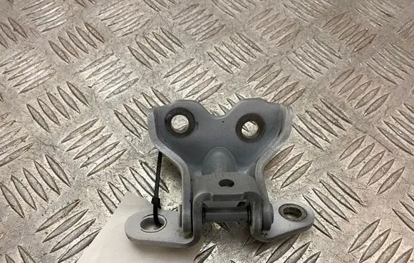 Hyundai Tucson IV NX4 Front door lower hinge 