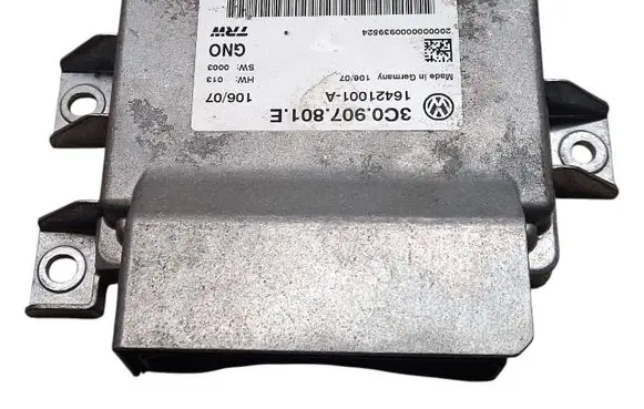 Volkswagen PASSAT B6 Hand brake control module 3C0907801E 16421001A