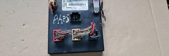 Audi A4 S4 B8 8K Comfort/convenience module 8K0907063C 04022001 F005V00752